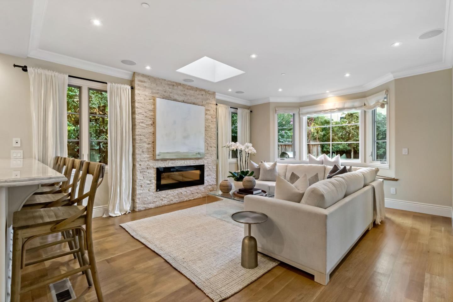 627 Tennyson Ave PALO ALTO, CA 94301