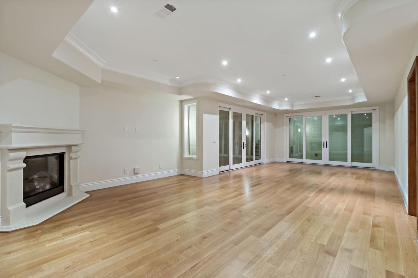 627 Tennyson Ave PALO ALTO, CA 94301