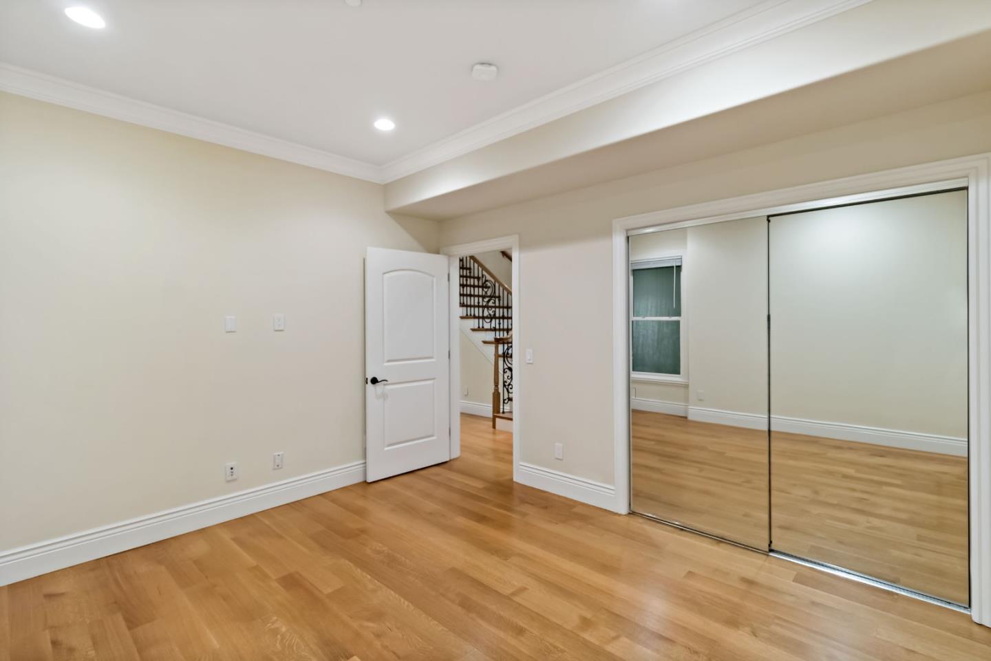 627 Tennyson Ave PALO ALTO, CA 94301