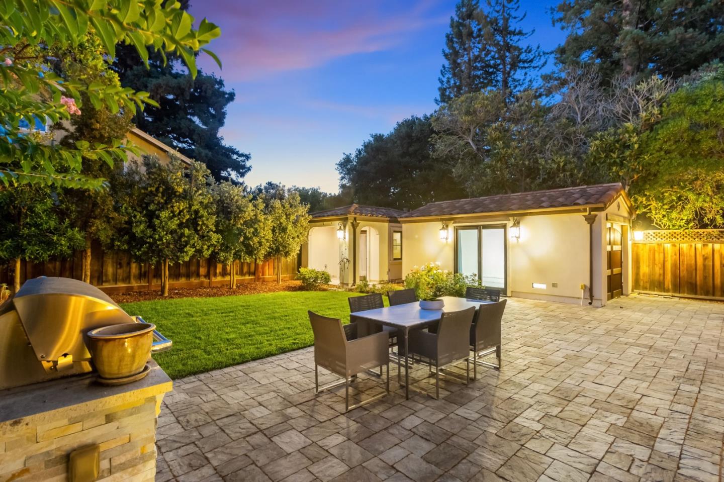 627 Tennyson Ave PALO ALTO, CA 94301