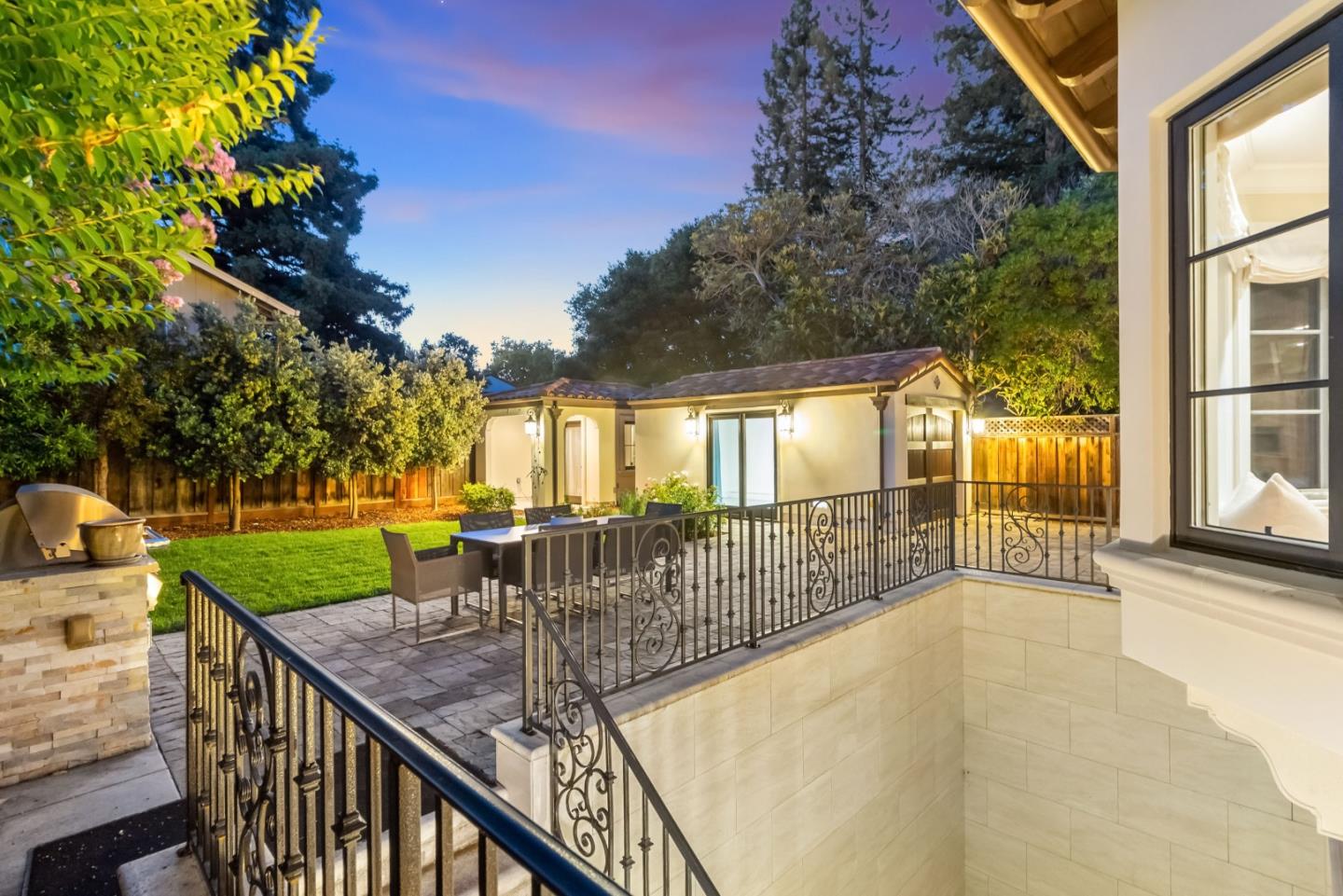 627 Tennyson Ave PALO ALTO, CA 94301