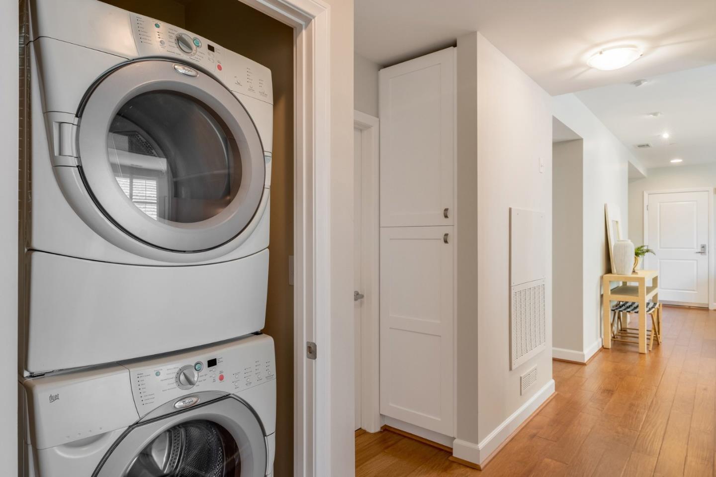 800 High St #216 PALO ALTO, CA 94301