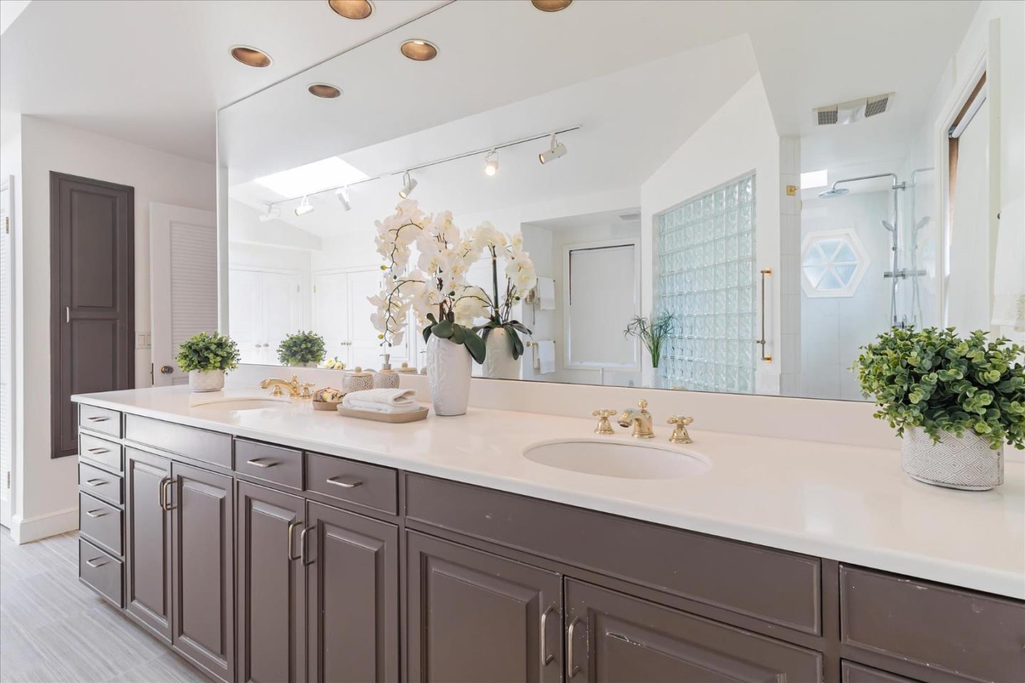 1492 Webster St PALO ALTO, CA 94301