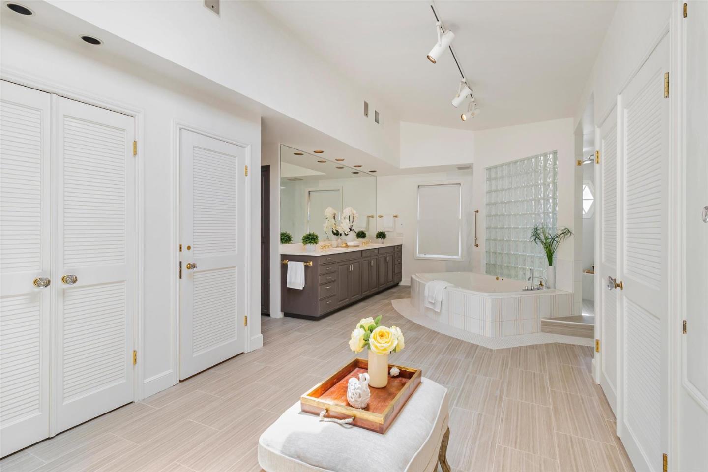 1492 Webster St PALO ALTO, CA 94301