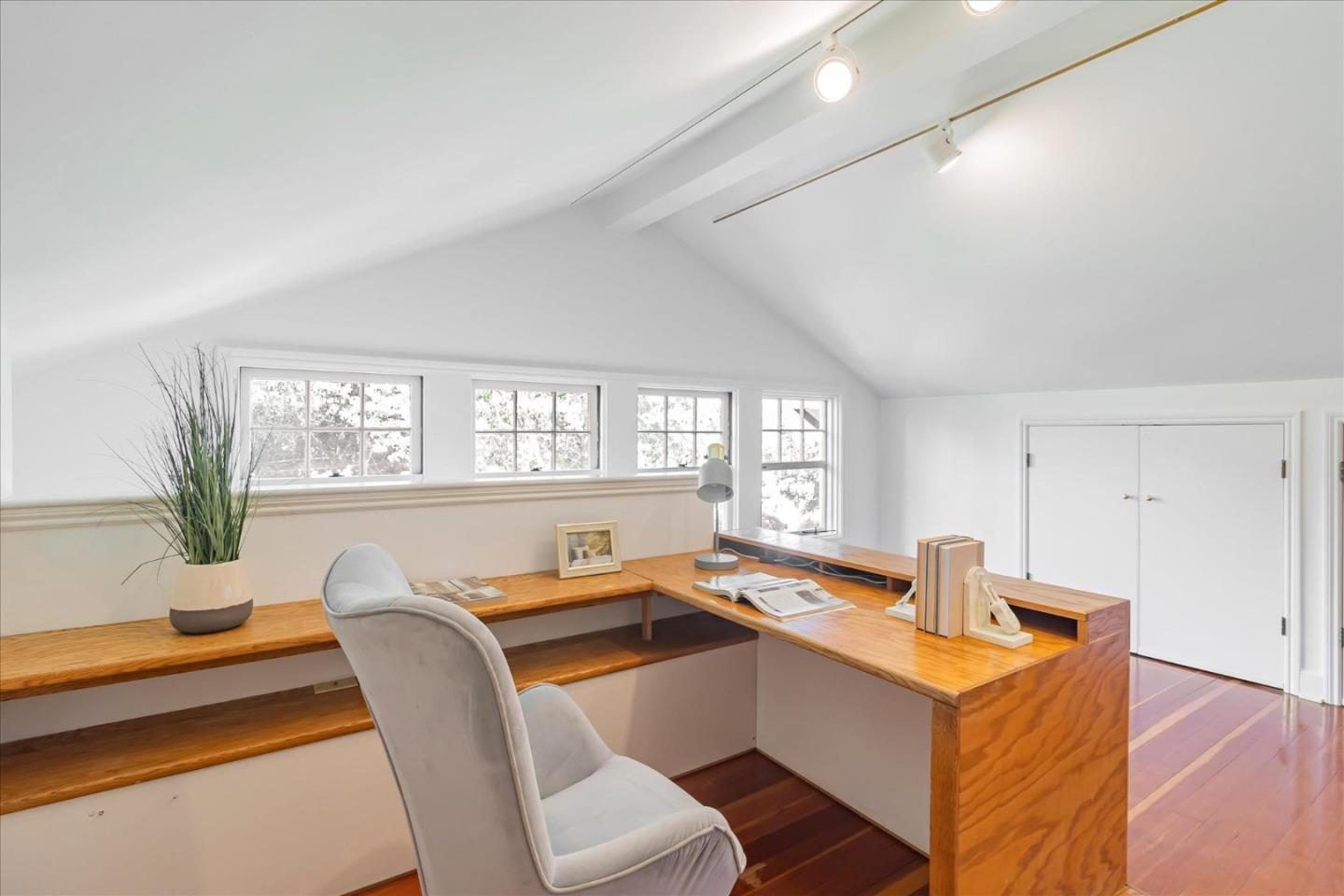 1492 Webster St PALO ALTO, CA 94301