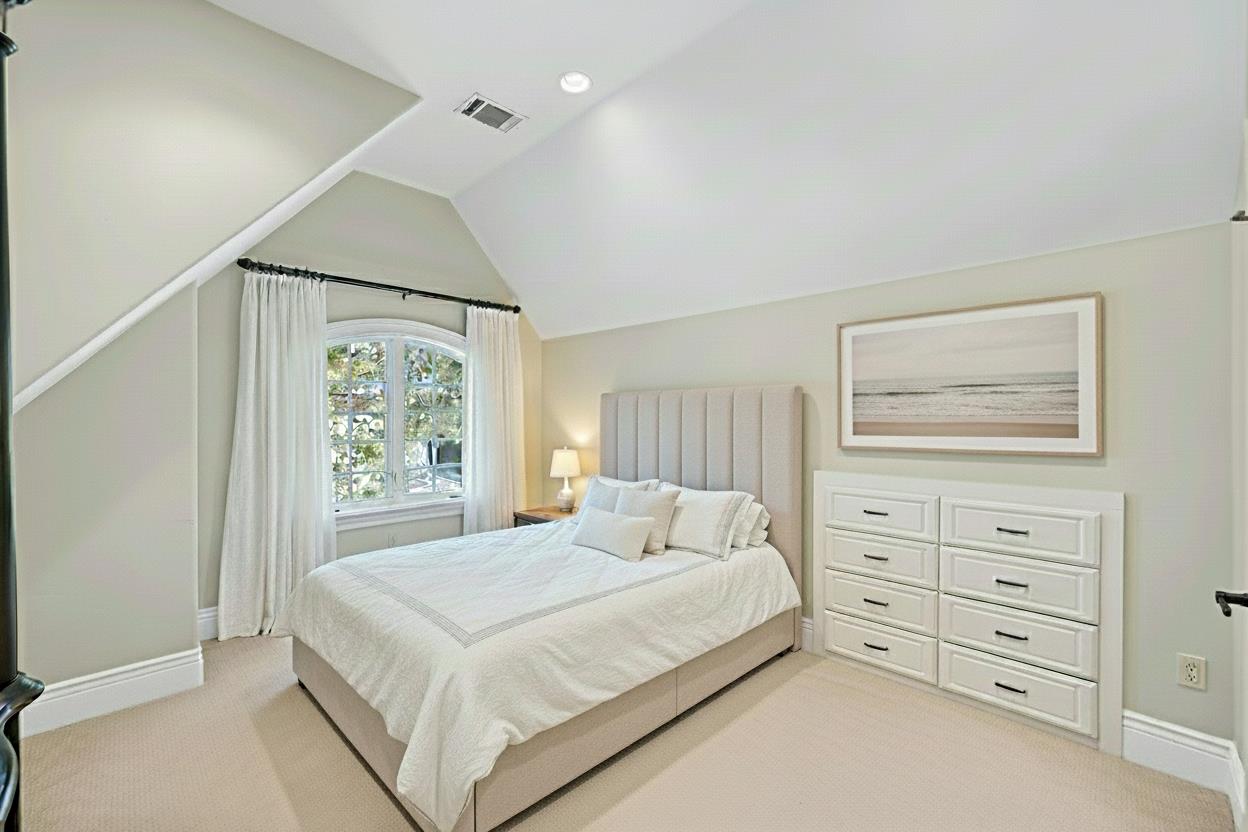 1826 Waverley St PALO ALTO, CA 94301