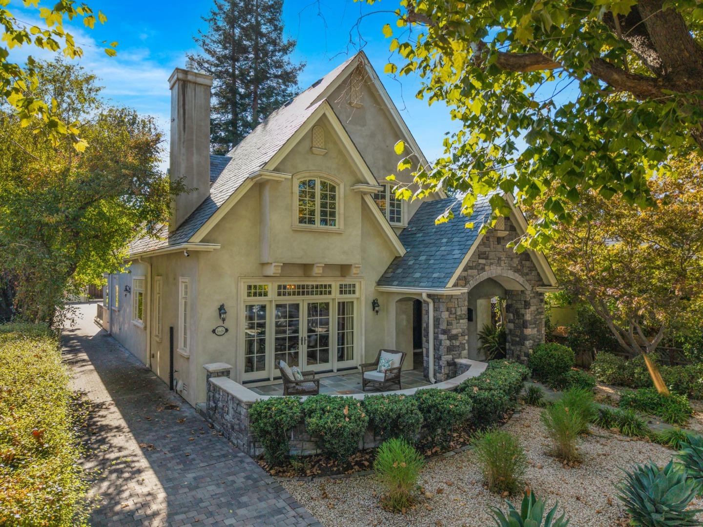 1826 Waverley St PALO ALTO, CA 94301