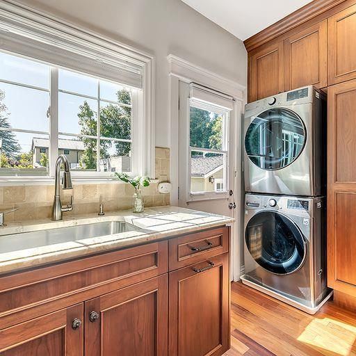 112 Churchill Ave Palo Alto, CA 94301