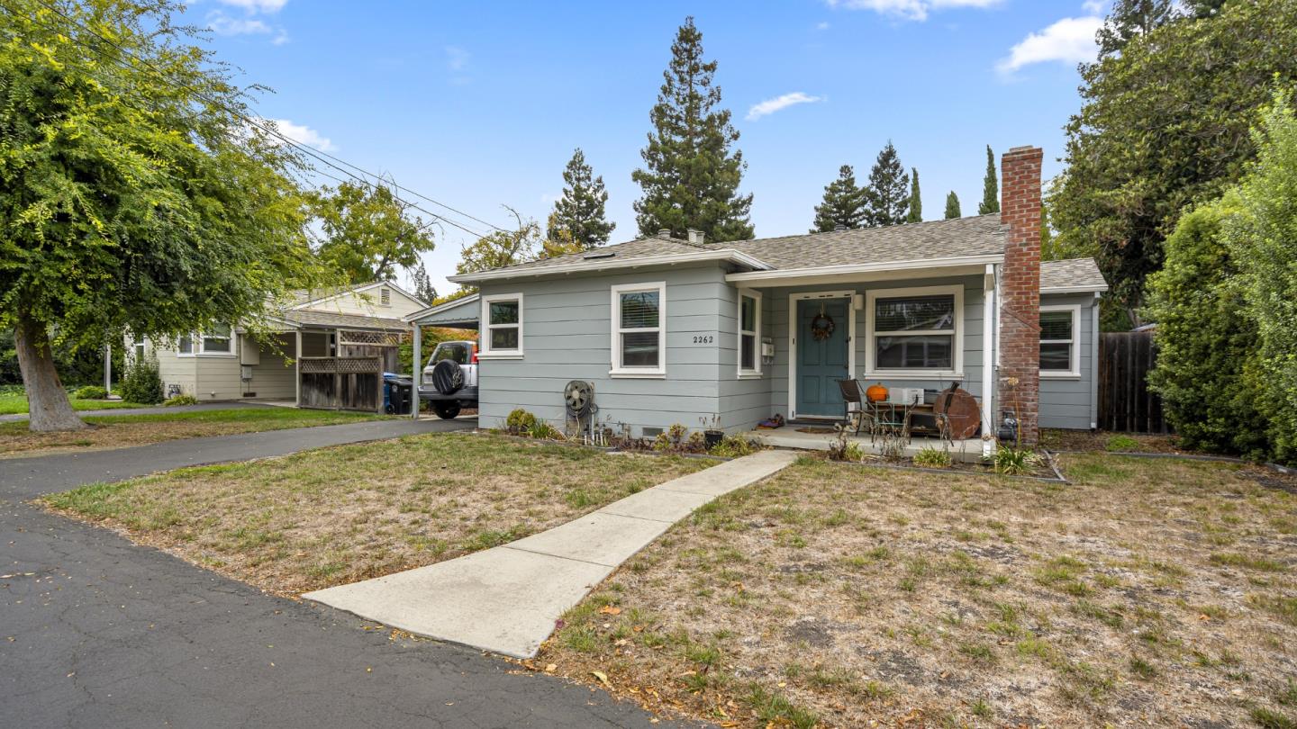 2262 Louis Rd PALO ALTO, CA 94303