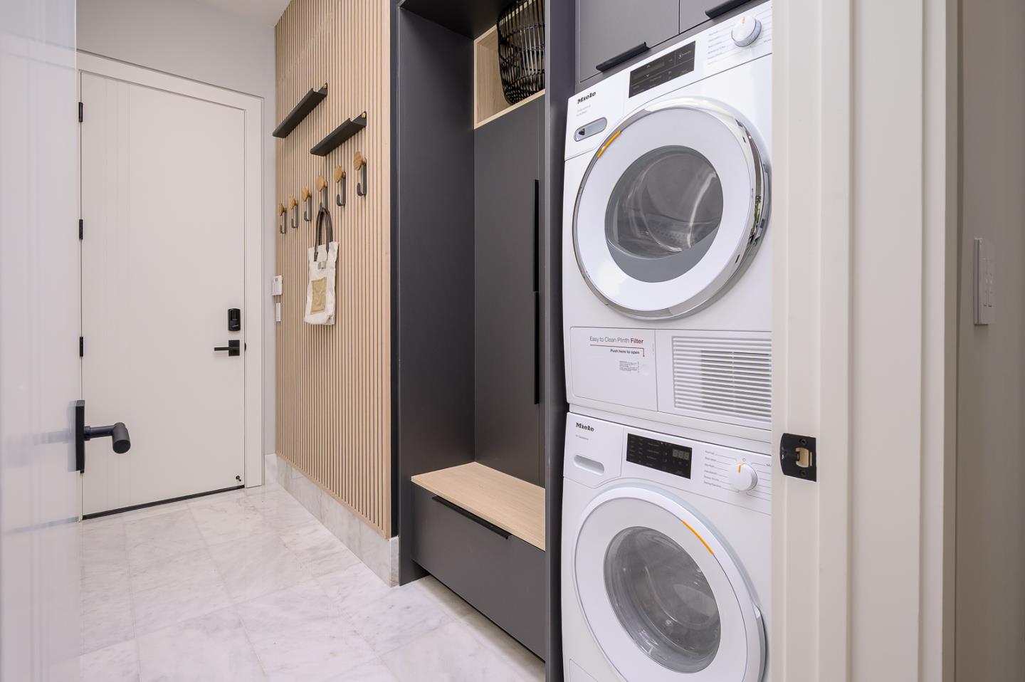 1027 Waverley St PALO ALTO, CA 94301