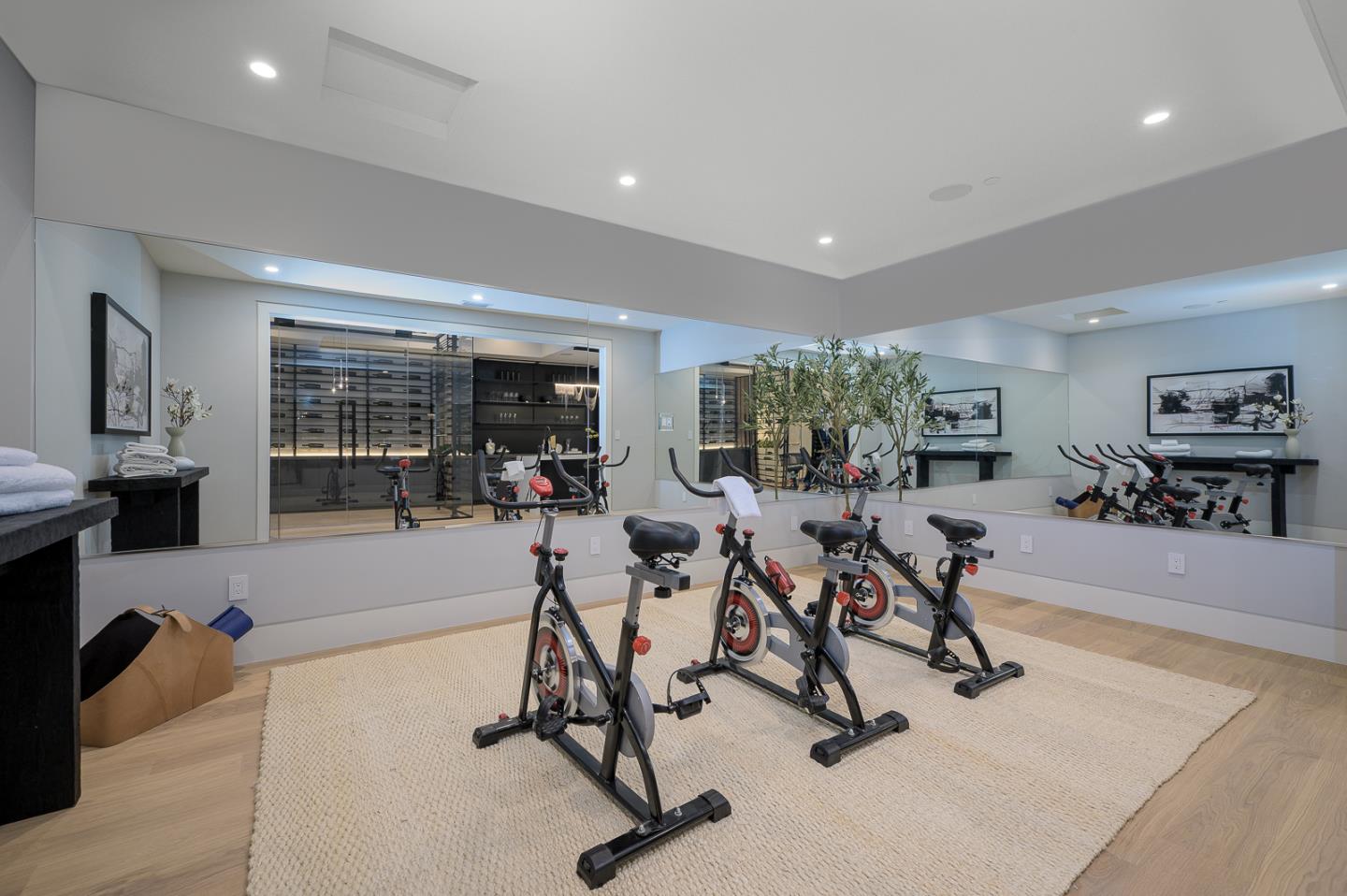 1027 Waverley St PALO ALTO, CA 94301