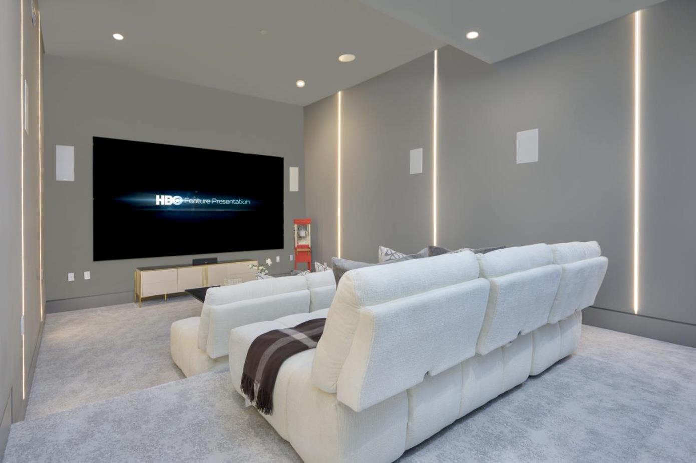 1027 Waverley St PALO ALTO, CA 94301