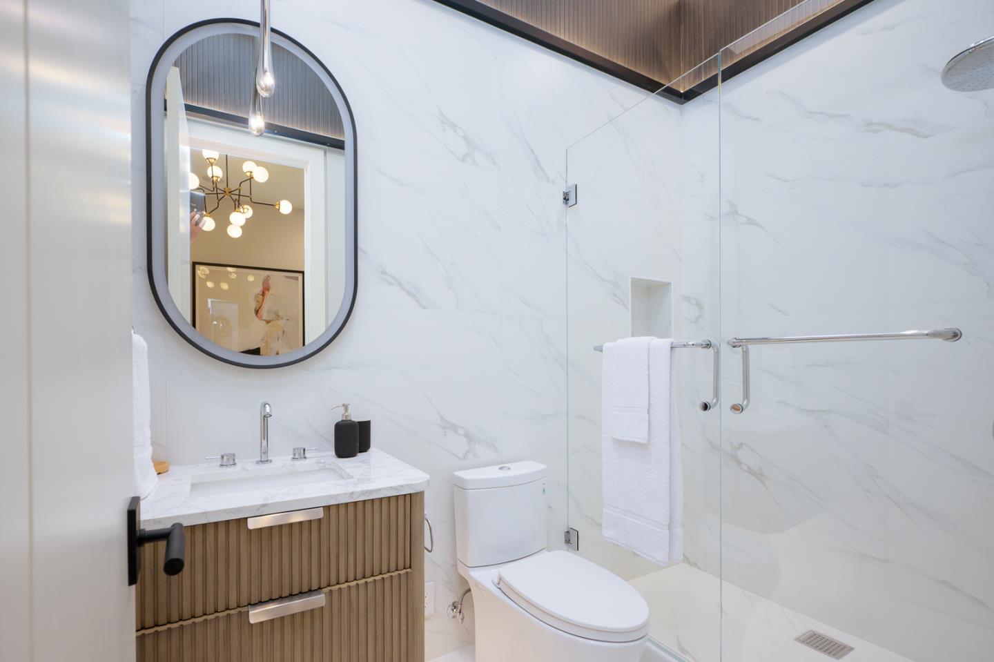 1027 Waverley St PALO ALTO, CA 94301