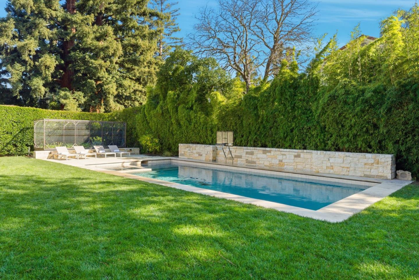 1711 Webster St Palo Alto, CA 94301