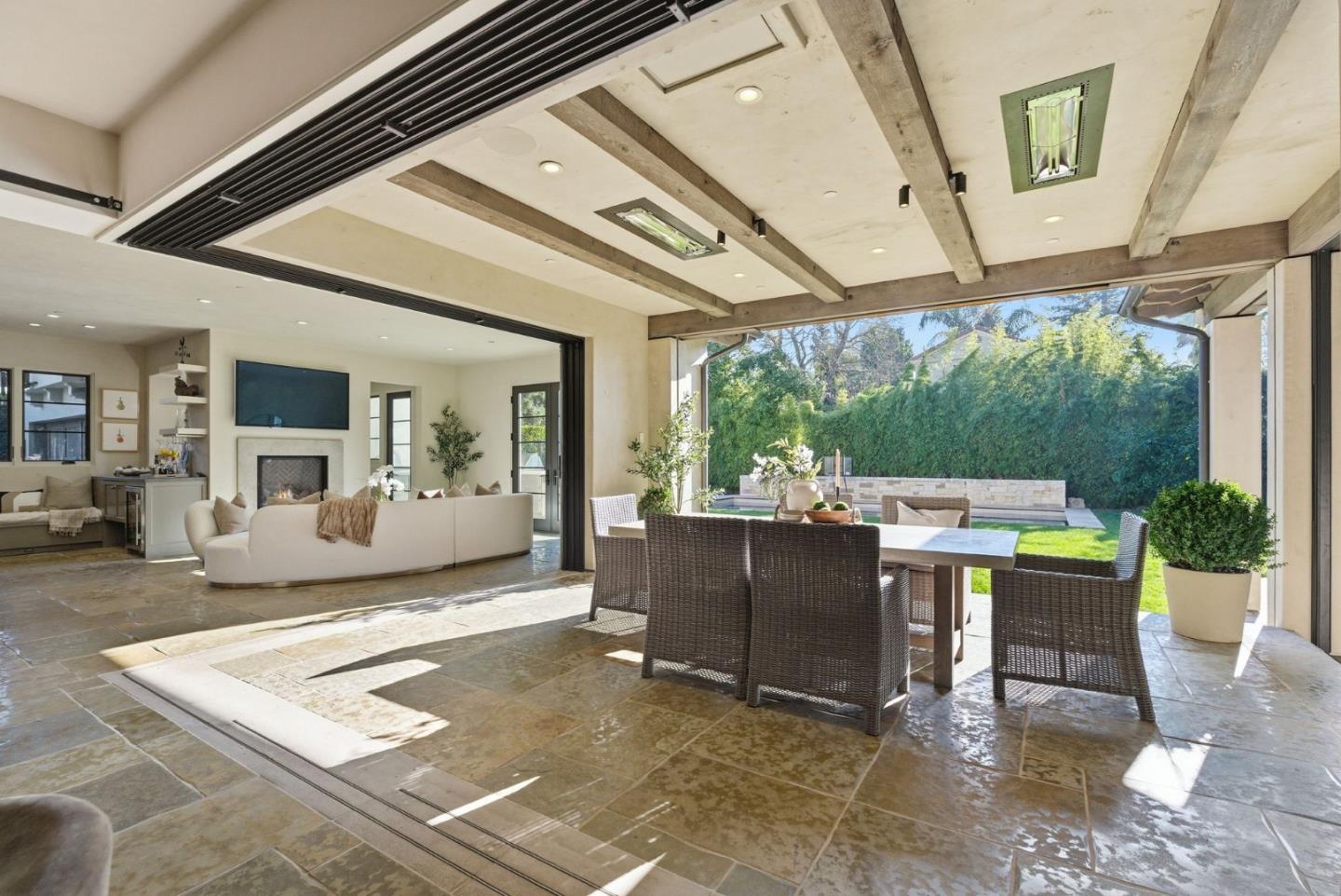 1711 Webster St Palo Alto, CA 94301