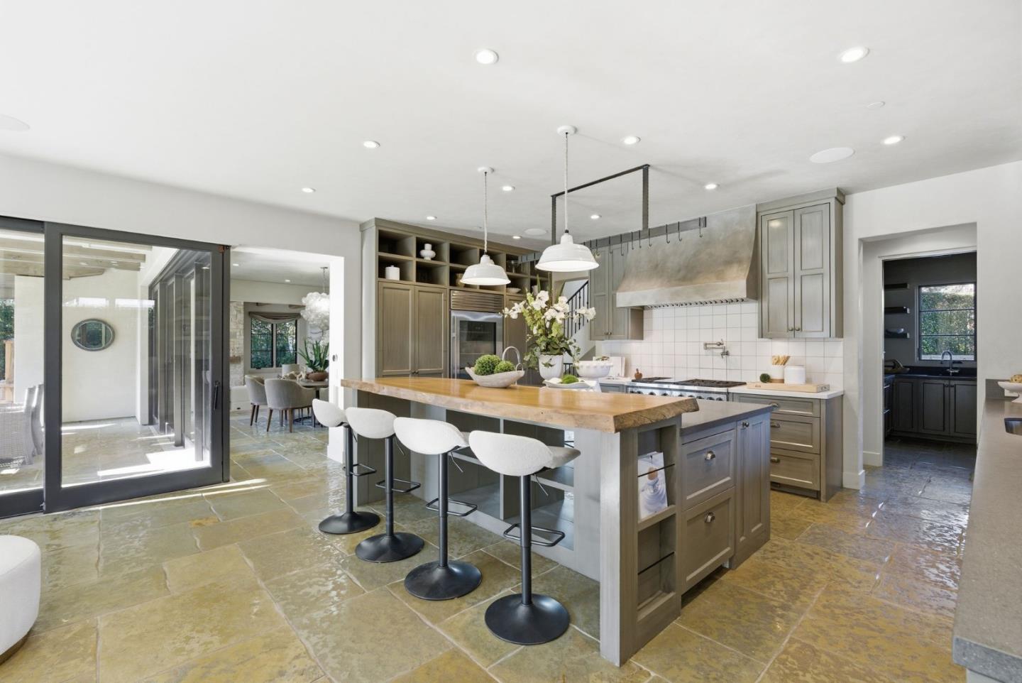 1711 Webster St Palo Alto, CA 94301