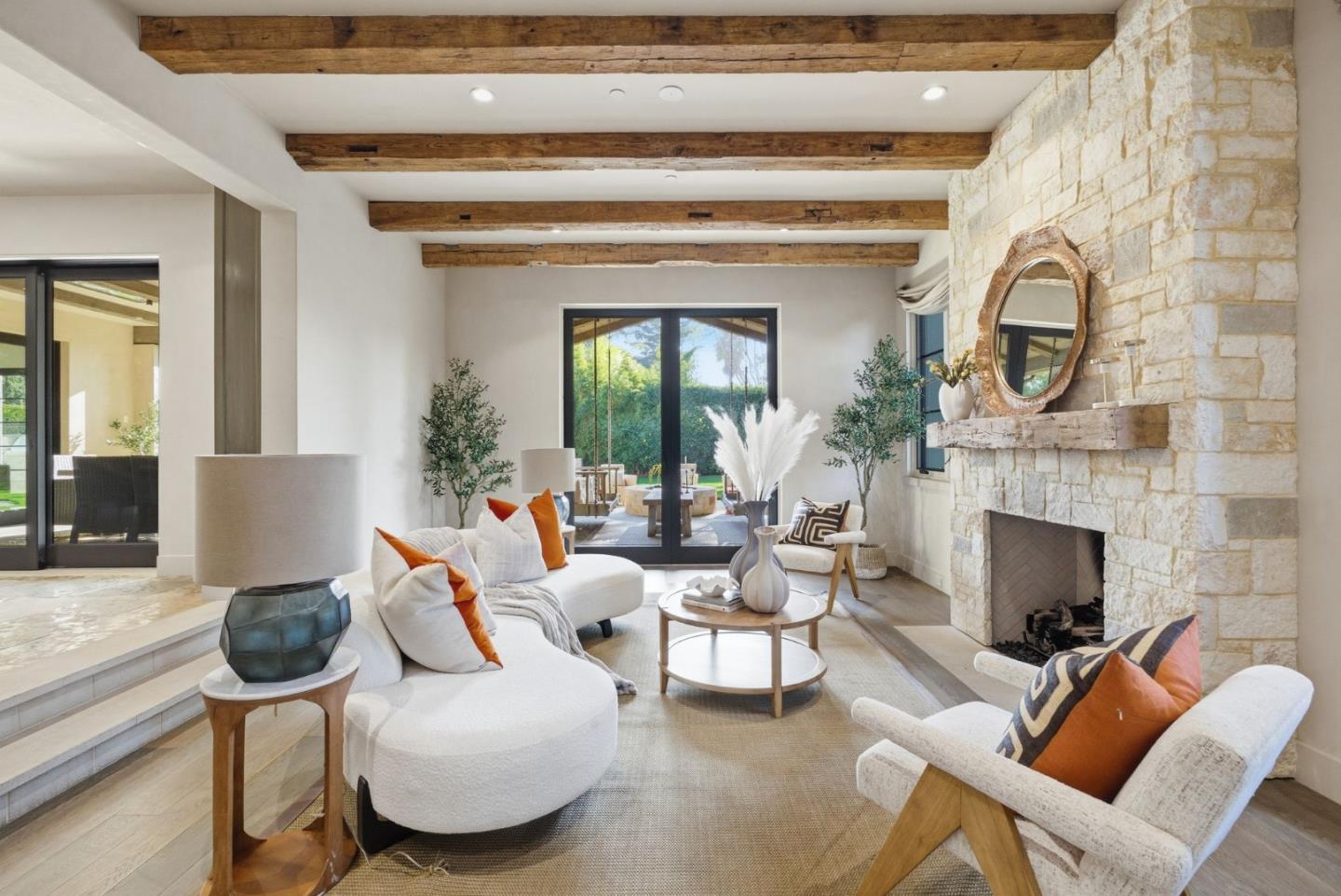 1711 Webster St Palo Alto, CA 94301