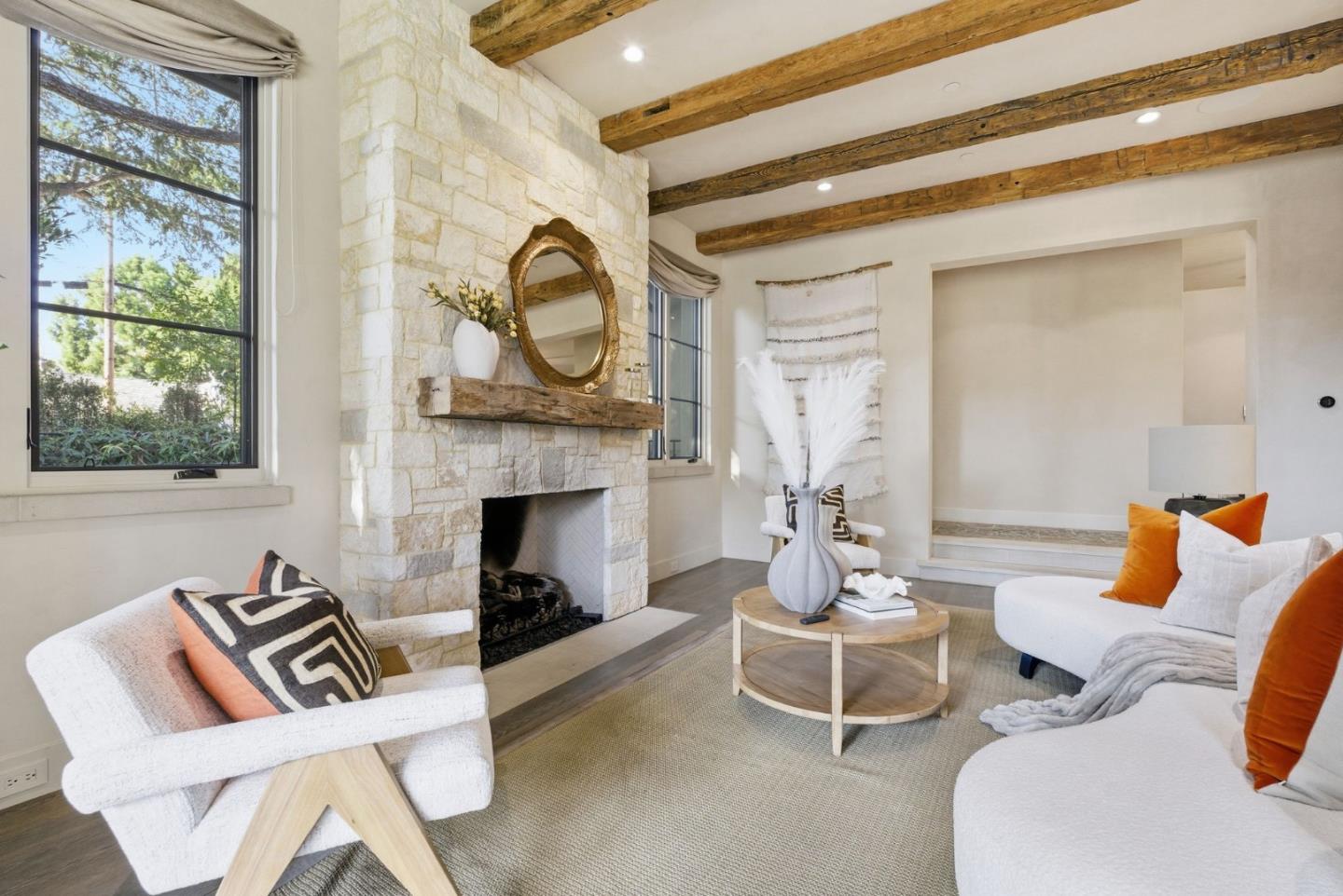 1711 Webster St Palo Alto, CA 94301