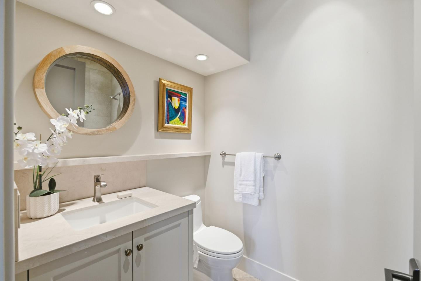 1711 Webster St Palo Alto, CA 94301