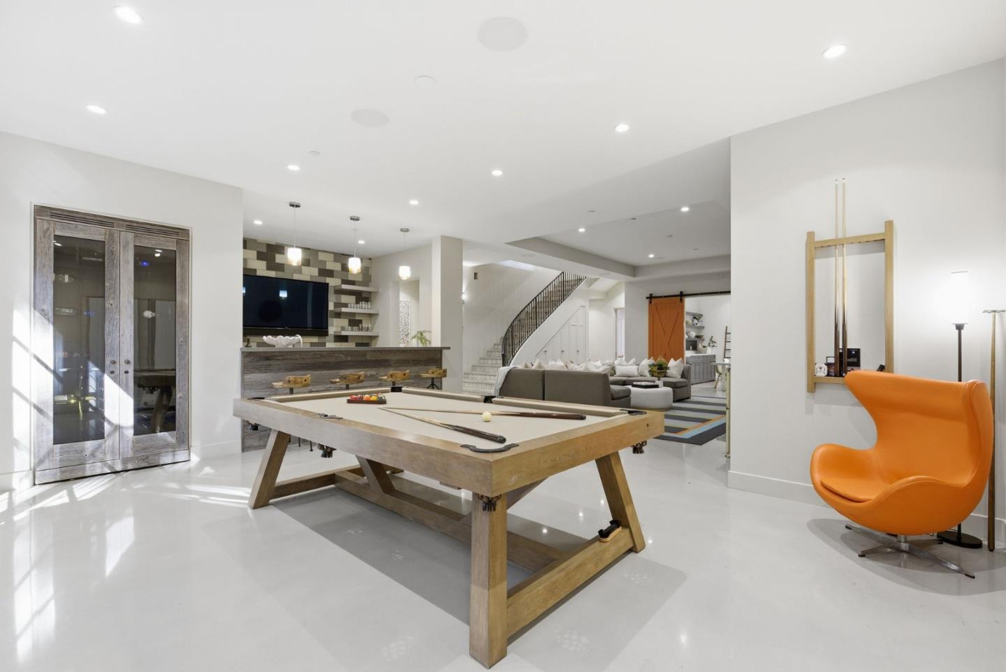 1711 Webster St Palo Alto, CA 94301