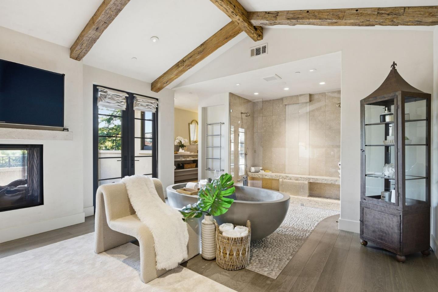 1711 Webster St Palo Alto, CA 94301