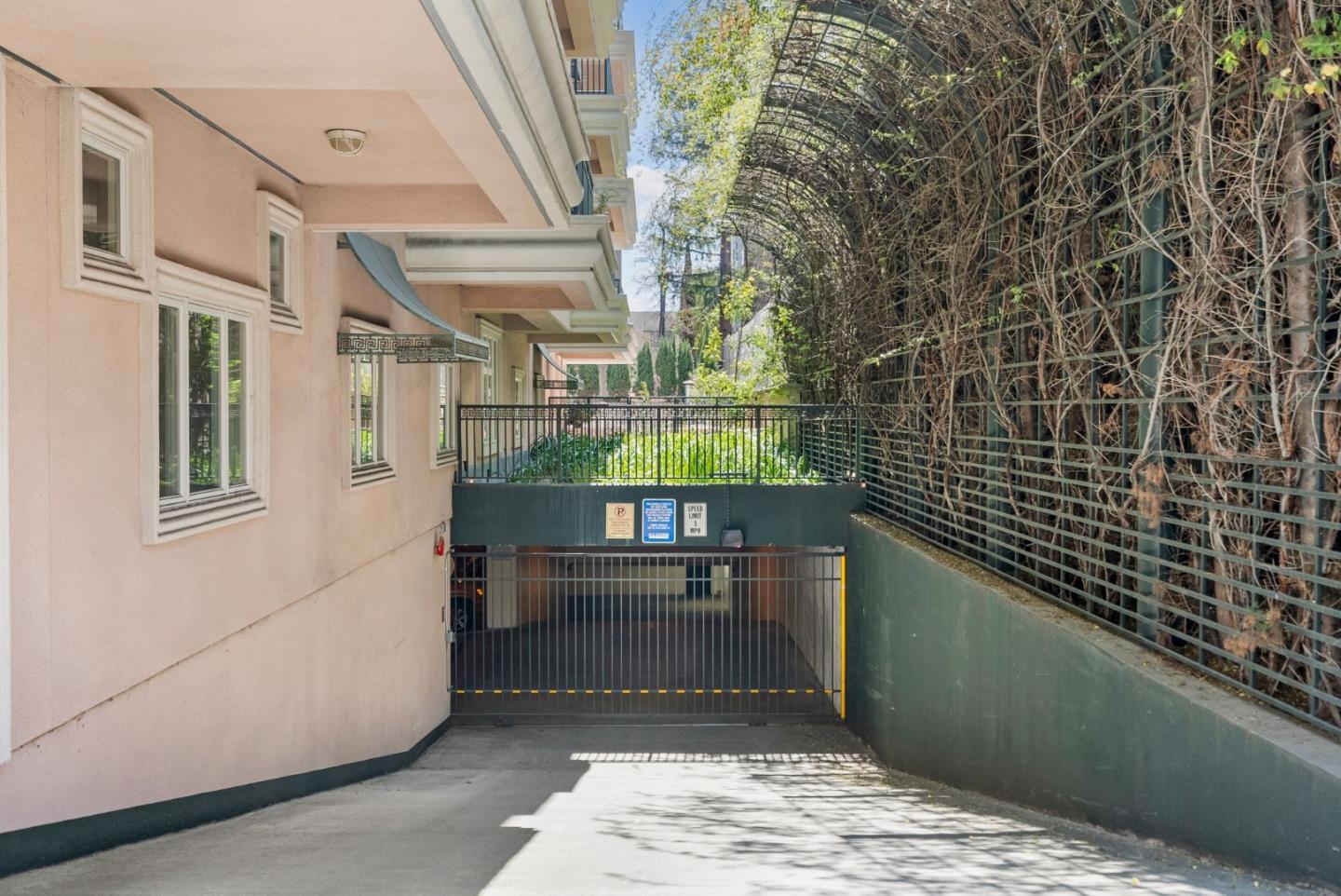 200 Sheridan Ave #104 PALO ALTO, CA 94306