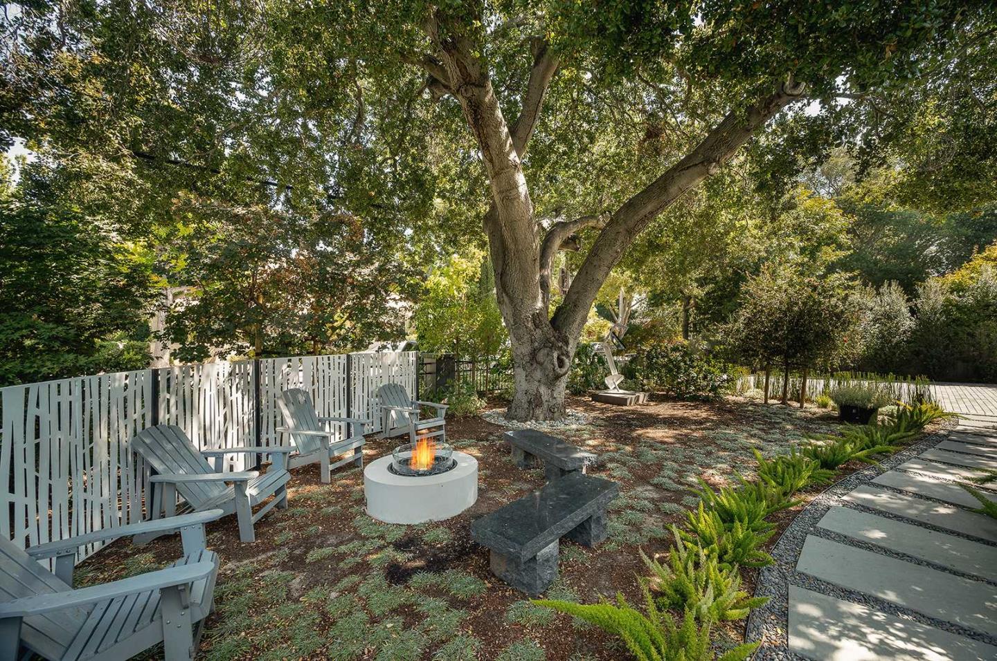 1700 Waverley PALO ALTO, CA 94301