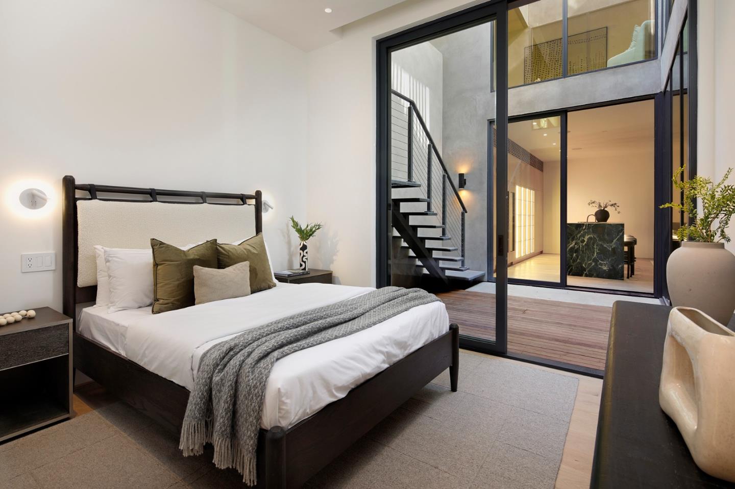 1480 Bryant St PALO ALTO, CA 94301