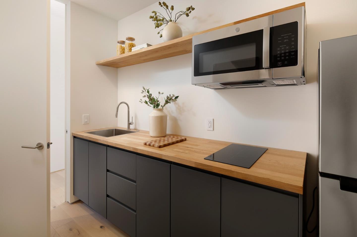 1480 Bryant St PALO ALTO, CA 94301