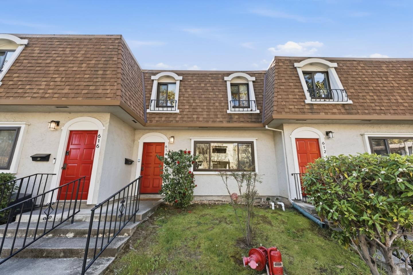 614 Frst Ave Palo Alto, CA 94301