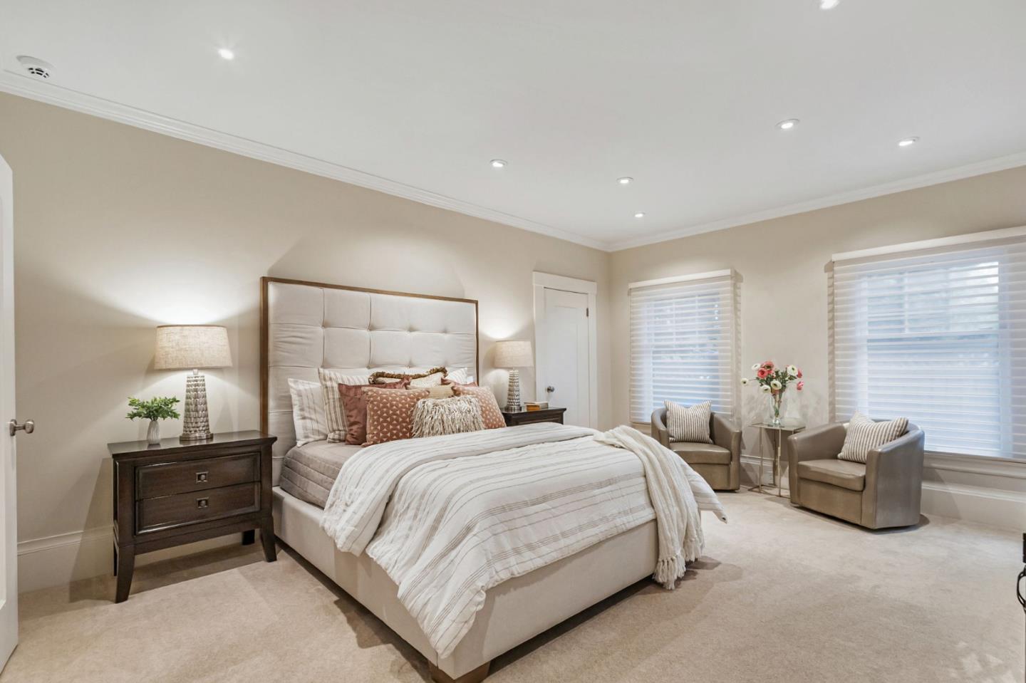 326 Addison Ave PALO ALTO, CA 94301