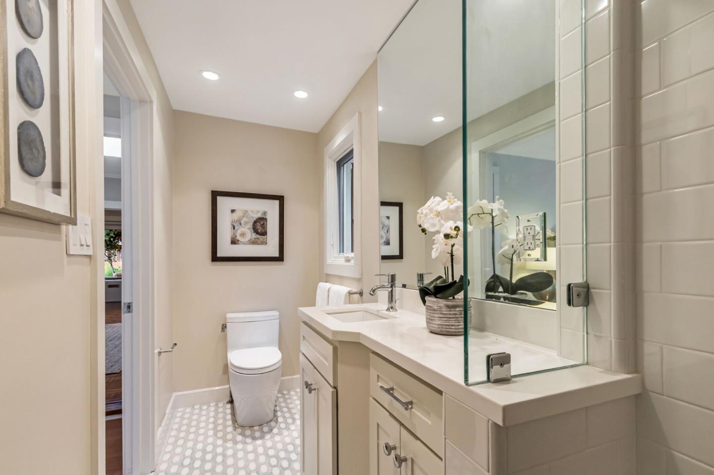 326 Addison Ave PALO ALTO, CA 94301