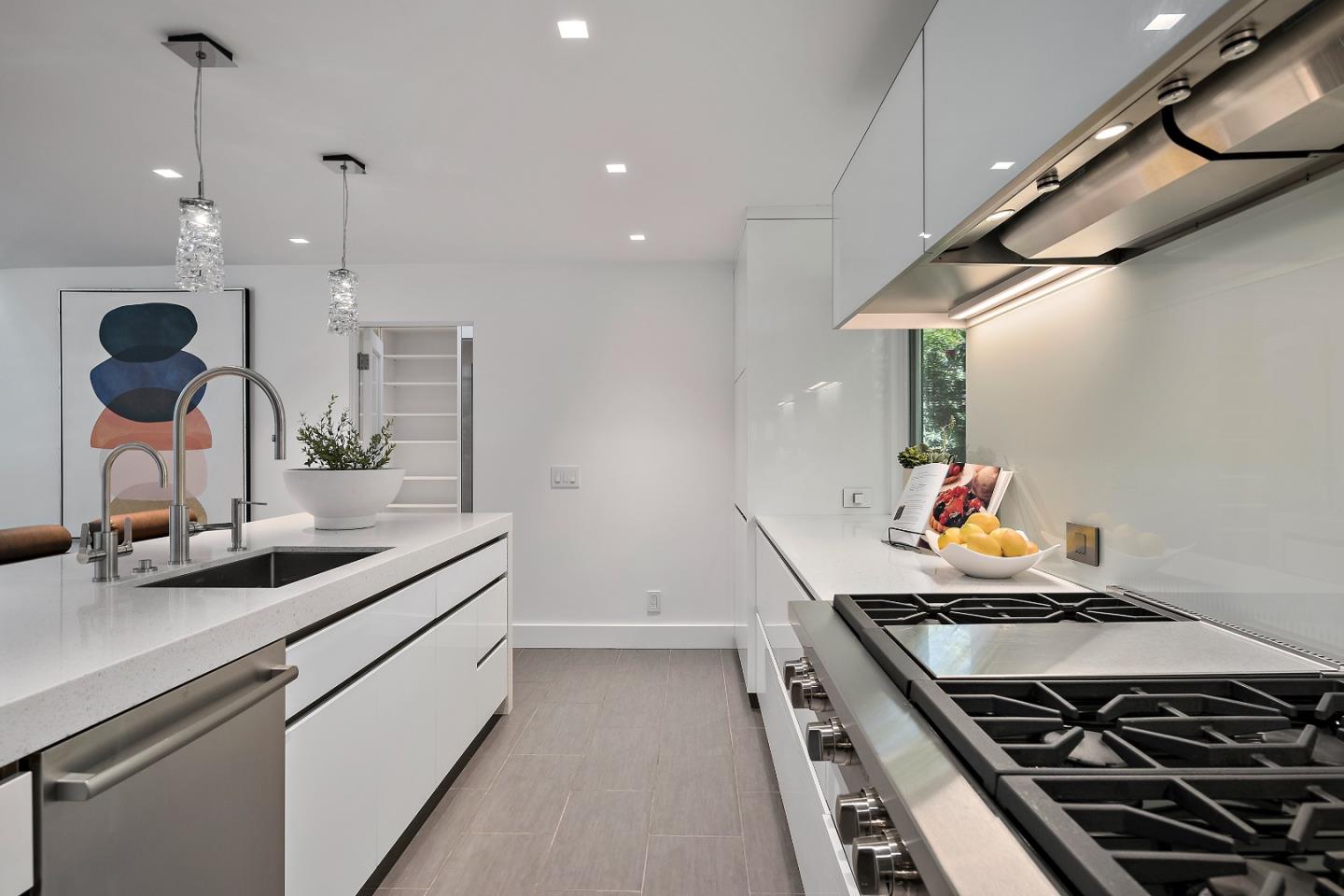 1101 Hamilton Ave Palo Alto, CA 94301