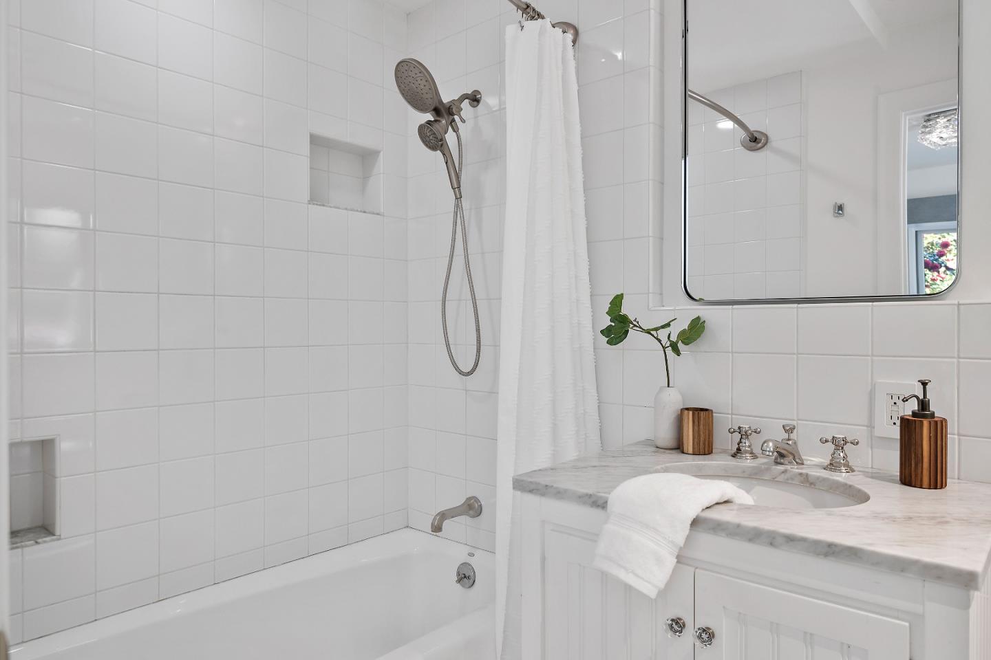 1101 Hamilton Ave Palo Alto, CA 94301