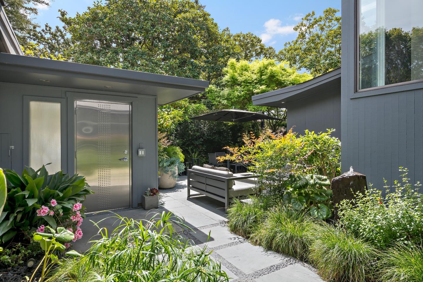 1101 Hamilton Ave Palo Alto, CA 94301