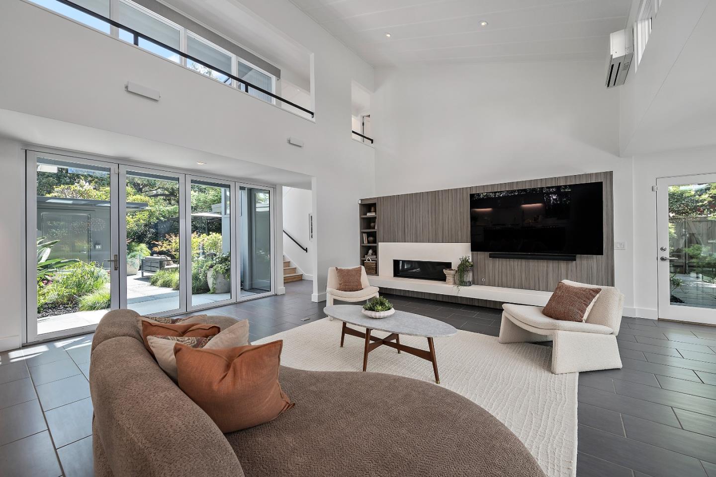 1101 Hamilton Ave Palo Alto, CA 94301