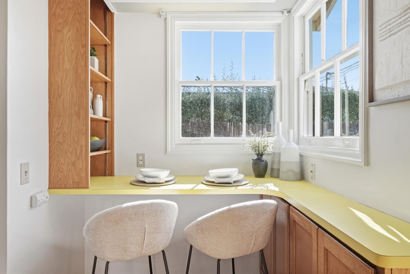 779 Garland Dr PALO ALTO, CA 94303