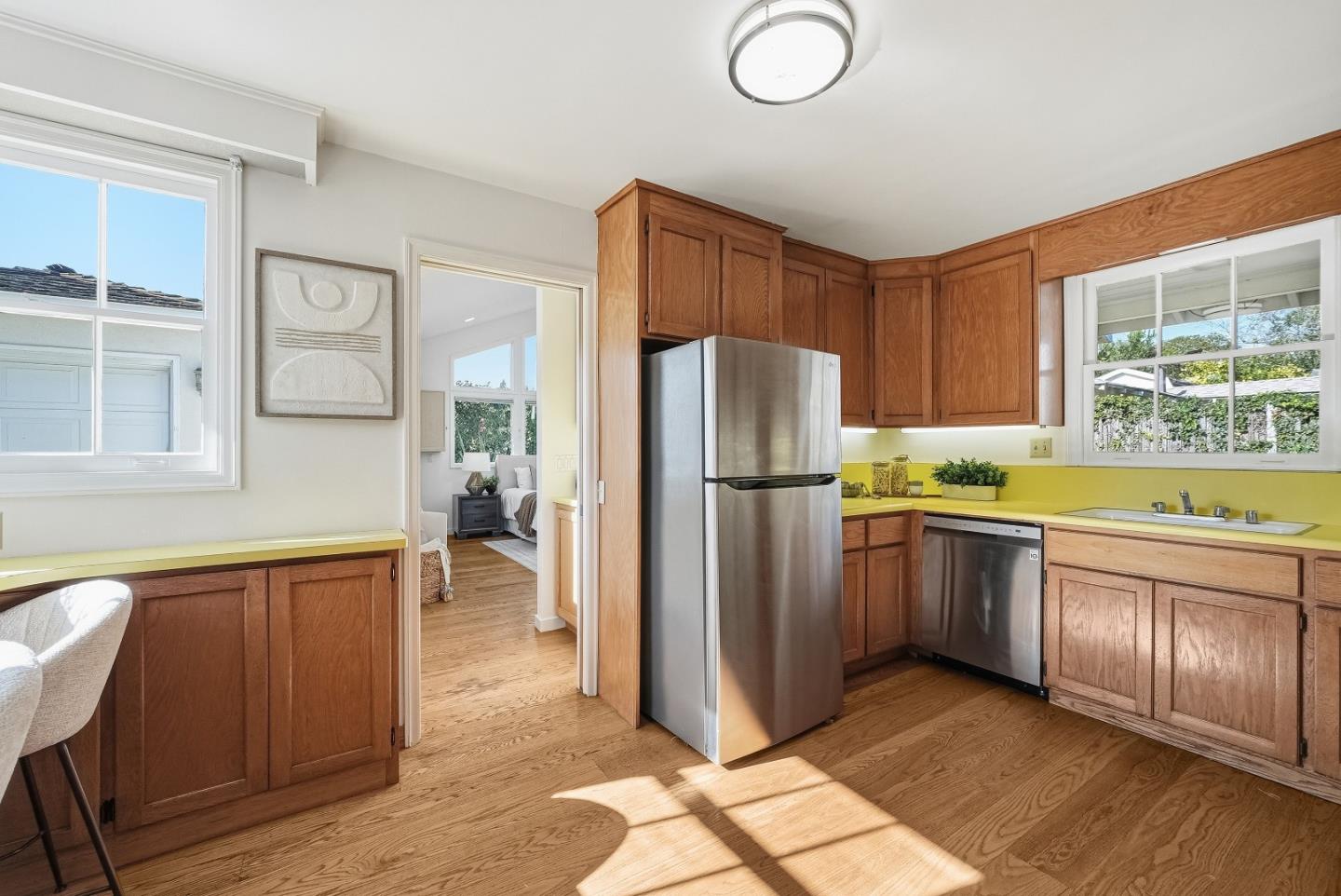 779 Garland Dr PALO ALTO, CA 94303