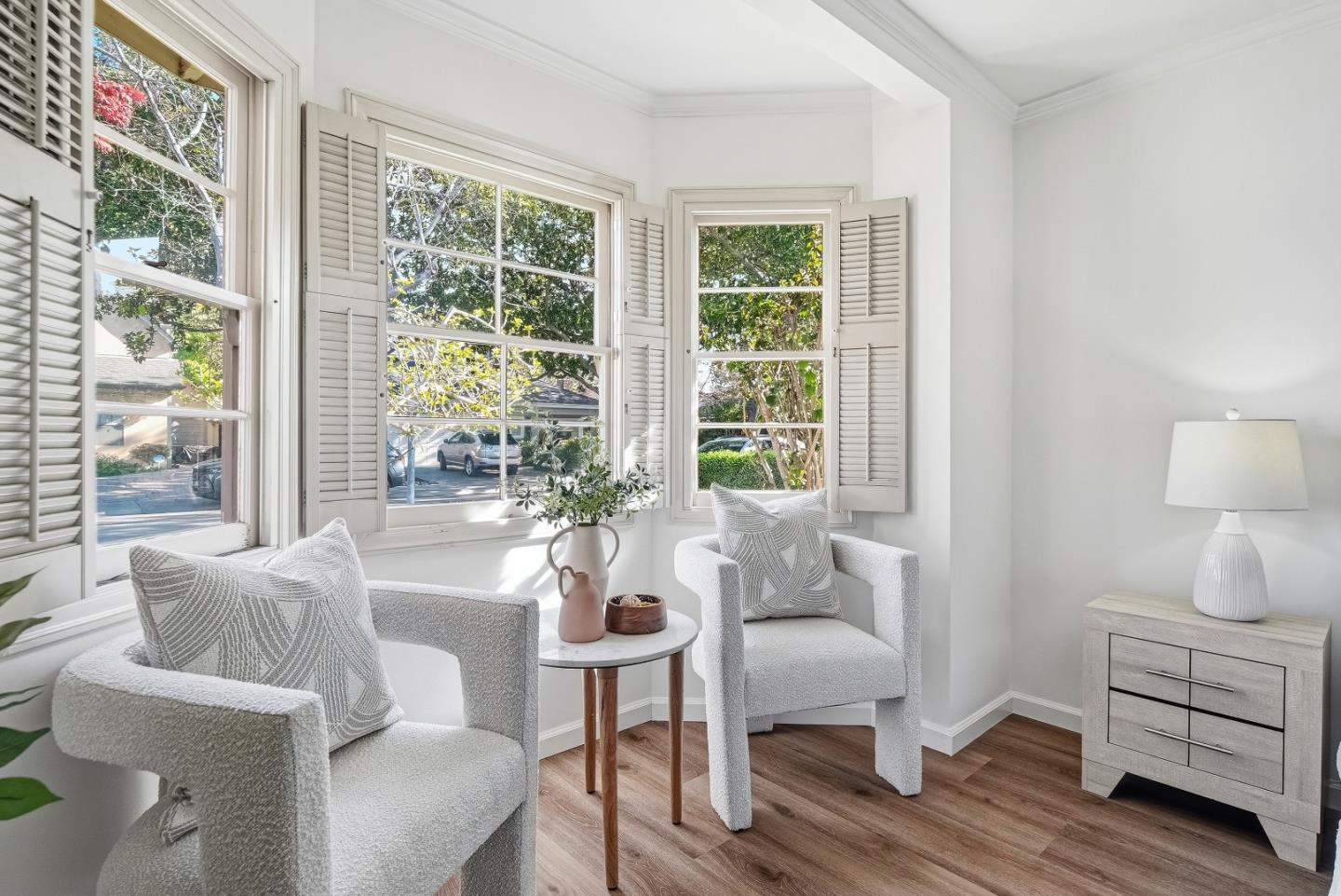 779 Garland Dr PALO ALTO, CA 94303