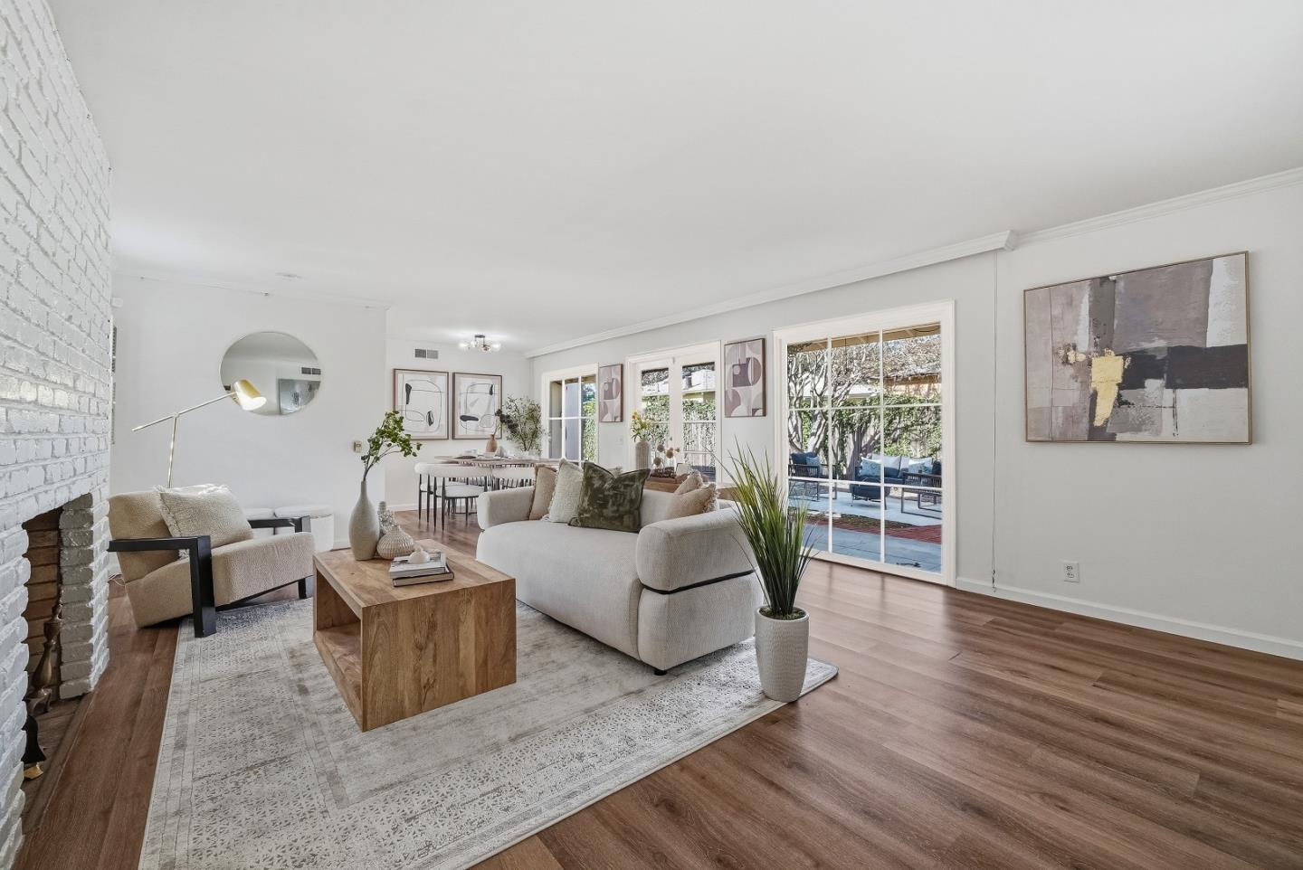 779 Garland Dr PALO ALTO, CA 94303