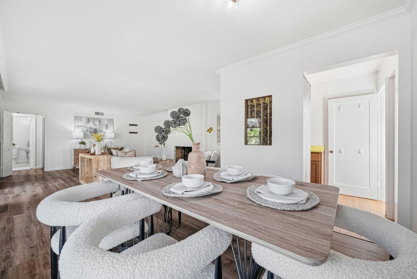 779 Garland Dr PALO ALTO, CA 94303