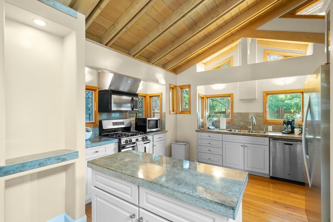 148 Kingsley Ave PALO ALTO, CA 94301