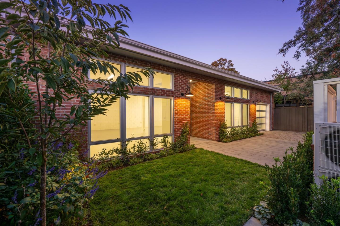 235 Alma St PALO ALTO, CA 94301