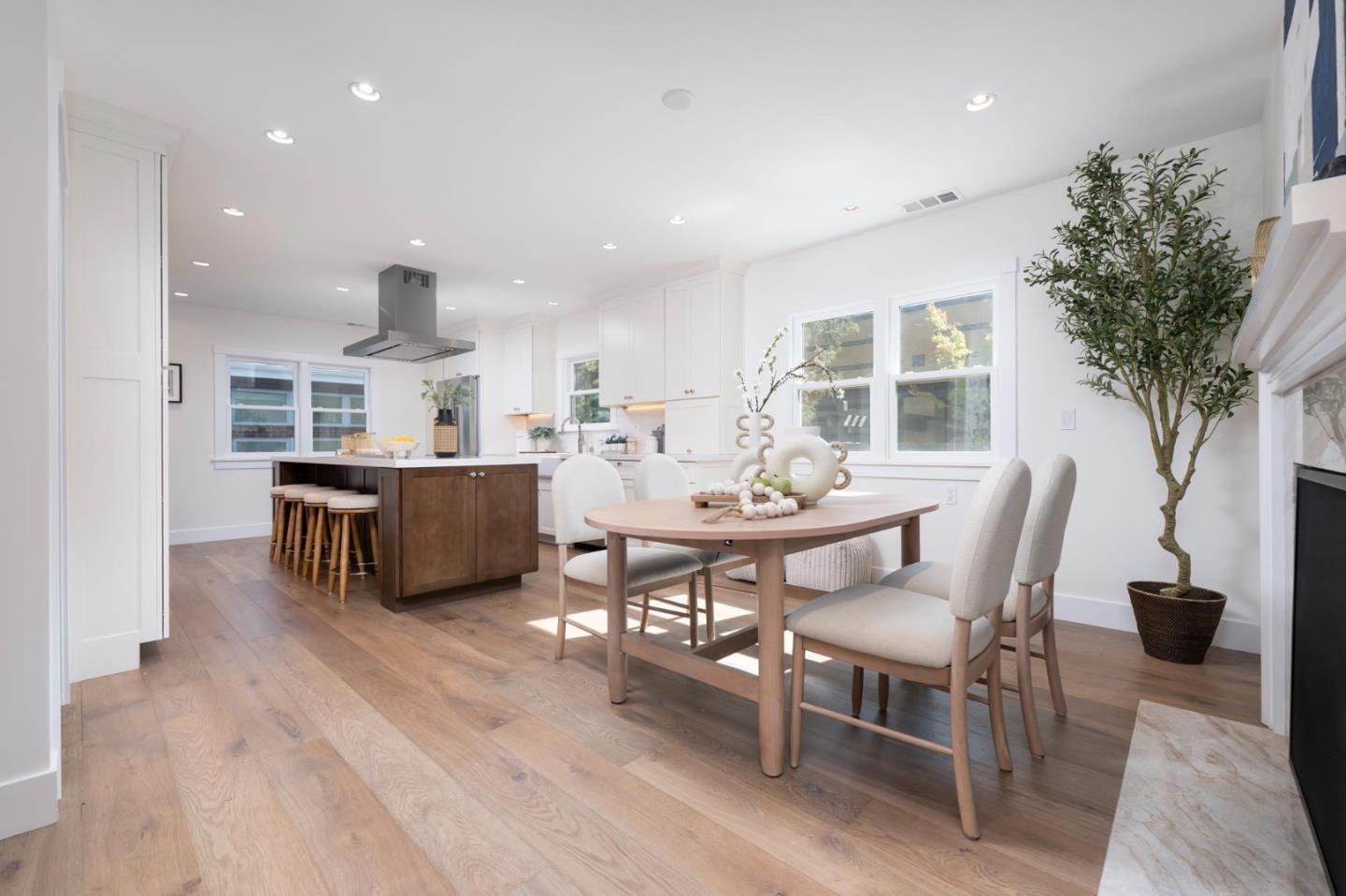 235 Alma St PALO ALTO, CA 94301