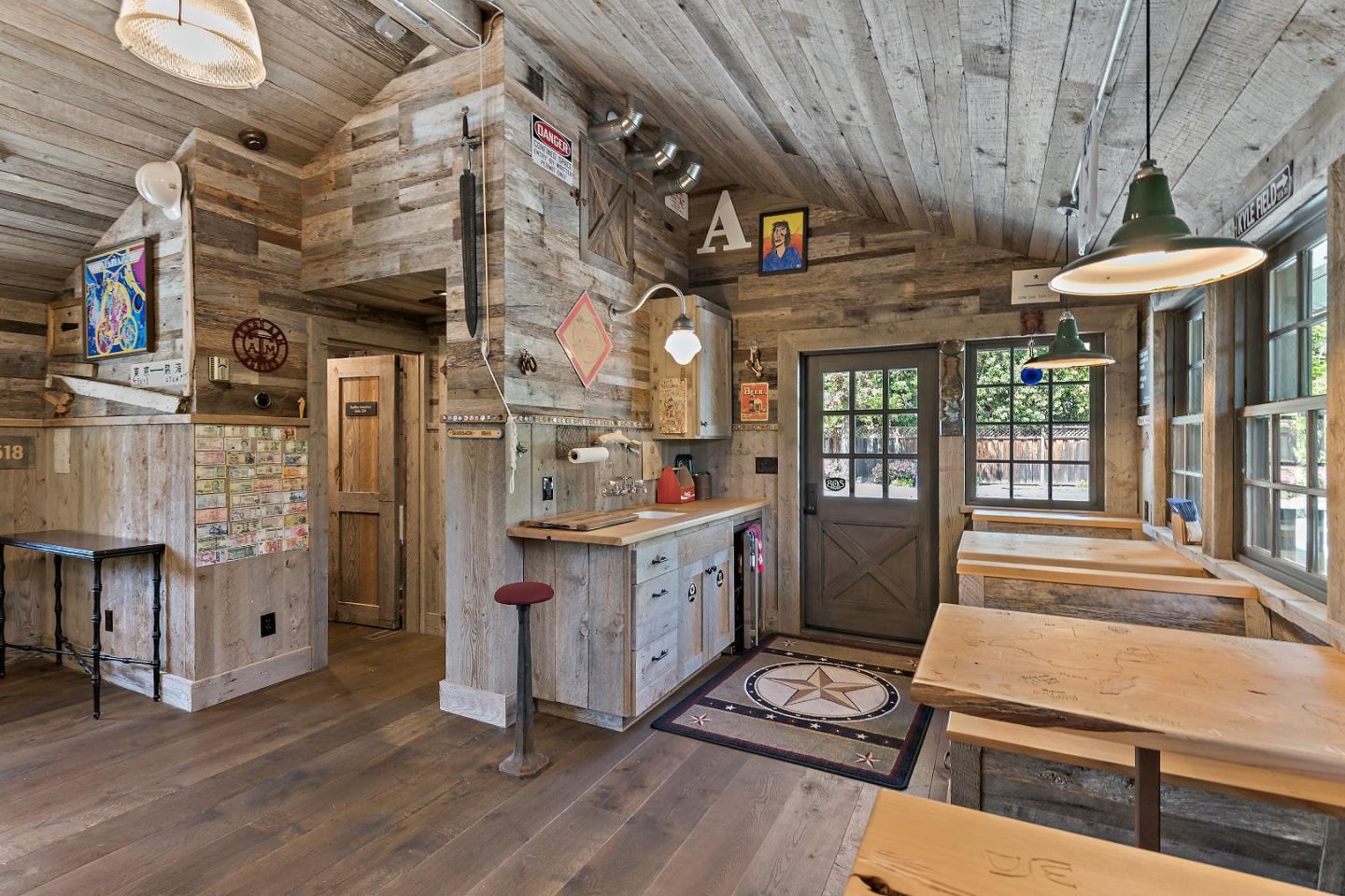 161 Primrose Way PALO ALTO, CA 94303