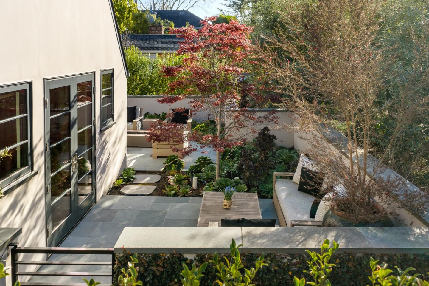 1143 Greenwood Ave PALO ALTO, CA 94301