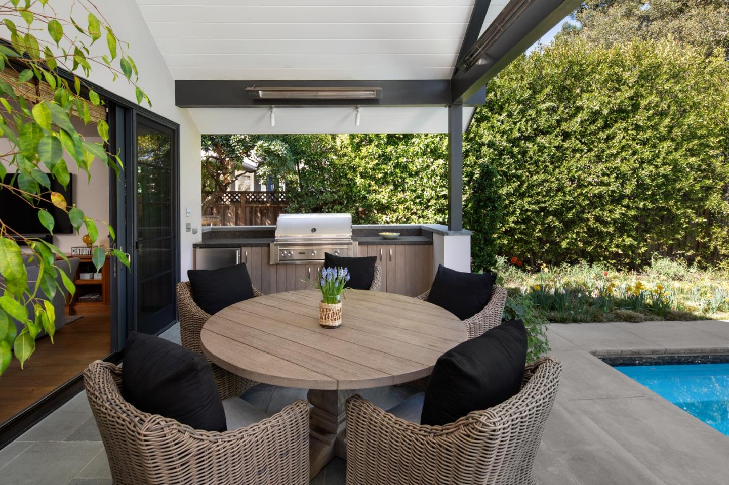 1143 Greenwood Ave PALO ALTO, CA 94301